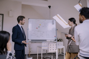 Why Should a Venture Mindset Focus on How AI Reshapes Teams